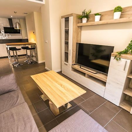 Centrico Y Moderno Con Piscina Y Parking Apartment Jaén Exterior foto